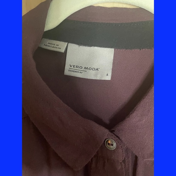 Vero Moda Button Up Blouse - Picture 7 of 7